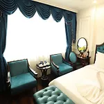 Hoang Gia Xa La Boutique Hotel