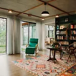 Lee & Sau Sau Garden - Venuestay