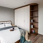Highrise By Westlake, Luxury Suites Managed By Cohost
