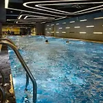 Luxury Econest - Apartment With Swimming Pool & Gym