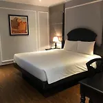 Bay Luxury