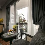 Shining Central Hotel & Spa