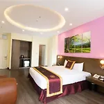 Suji My Dinh Hotel