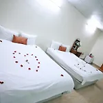Avi Airport Hotel