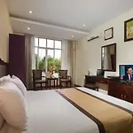 Tqt Hotel