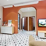 Private Apartment-2Bdrs-6Pax-Old Quarter