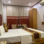 Khach SạN Van Nam &Hoanganh