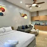 Sunny Days Apartment & Hotel