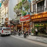 Silk Hanoi Moment Hotel & Spa
