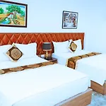 Grad Queen Hotel 2 - Ha Dong