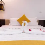 Hanoi Cozy Legend Hotel
