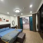 Apartment 2 Bedrooms/ Balcony