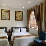 Duc Long Hotel