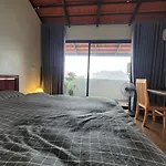 Noi Bai Home Stay - Attic Room
