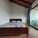 Noi Bai Flight Path Homestay