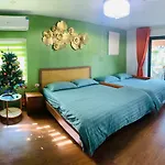Domino Home With Banlcony Lake View