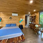 Soc Son Homestay - Bird House