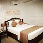 Sen Hotel Hn - By Bay Luxury