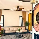 Lake Hotel Soc Son