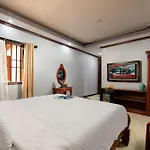 Nam Hai Hotel