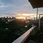 Annam Panorama Lakeview - Garden & Balcony - Westlake