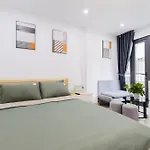 9 Light Apartment