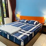 Honey Homestay