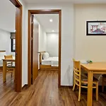 22HOUSING 39 Linh Lang Hotel&Residence