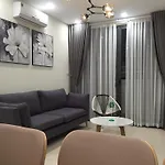 Asahi Luxstay-Flc Green Home Pham Hung 3Br Apartment