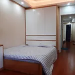 Simple 14 Nha Chung