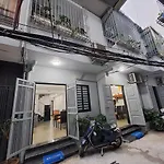 Th Blue Home