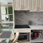 Lu Luxury Homestay Et Apartment - Vinhomes Smart City Hanoi