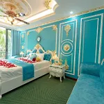 King\'S Hotel Linh Dam 2
