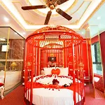 King\'S Hotel Linh Dam 1
