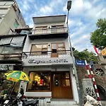 Bong Ha Noi Hostel