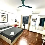 1332 Bedroom Apt Chilling Close Ho Tay Sunlight