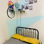 Old Quarter- Projector - Cheap