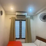 Nam Cuong Motel - Phong Don Co Cua So Thoang Mat Khep Kin - Thang May