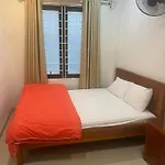 Nam Cuong Motel - Phong Don Co Cua So Thoang Mat Khep Kin - Thang May