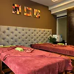 Brilliant Me Tri Hotel & Spa