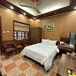 Nhat Tan Hotel