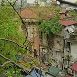 Bu Studio Hoan Kiem Lake