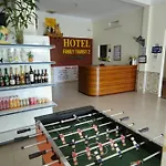 Family Transit 2 Hotel