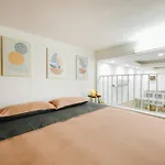 2\' To Hoan Kiem Lake Apartment - Heart Of Old Quarter - Netflix
