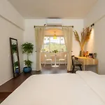 L\'Amant Homestay 2