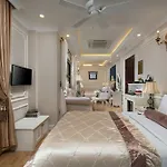 Khách sạn Royal Holiday Hà Nội