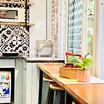 Super Location/Private Apartment/2\' To Hoankiem Lake & Bar 18+