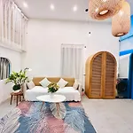 Alba House 53 Hang Buom