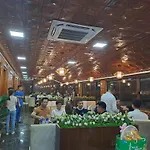 Noi Bai The King Hotel