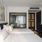 Paradise Suites Truc Bach Lake